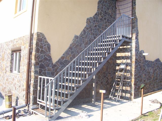 Виготовлення сходів. Зовнішні сходи №8